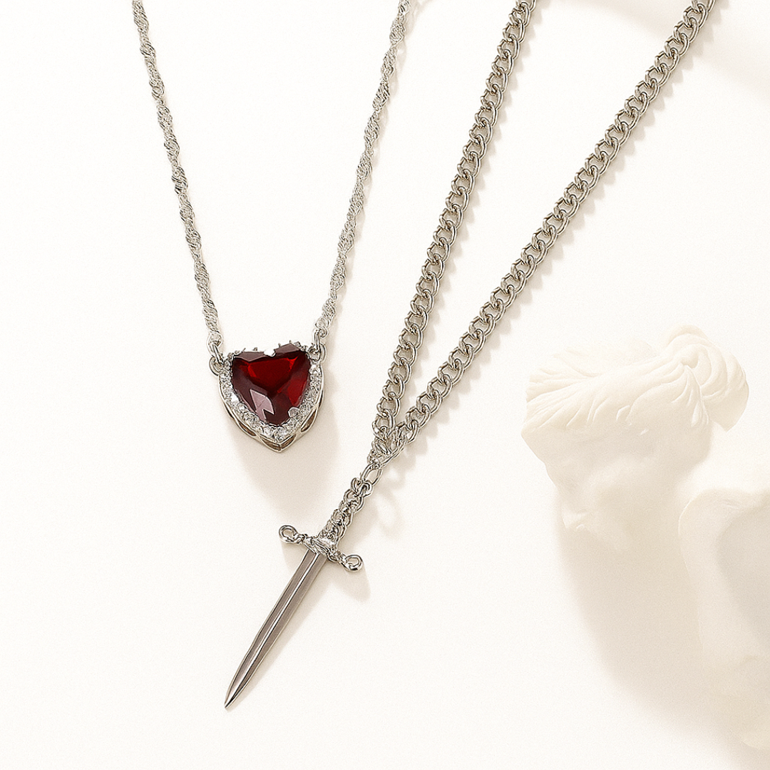 Collar Corazón y Espada